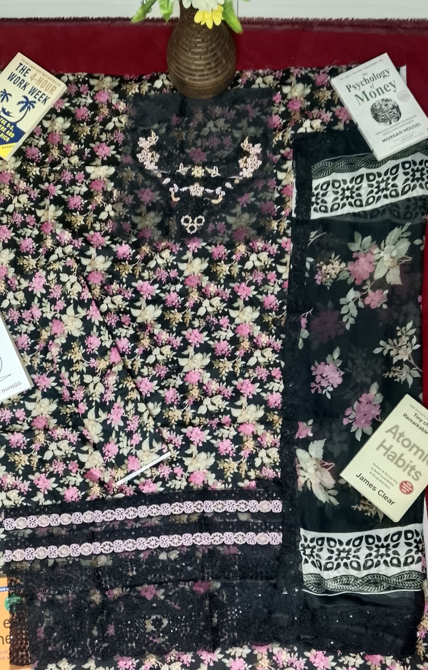 Miraah Premium Embroidered Luxury Lawn - Image 2